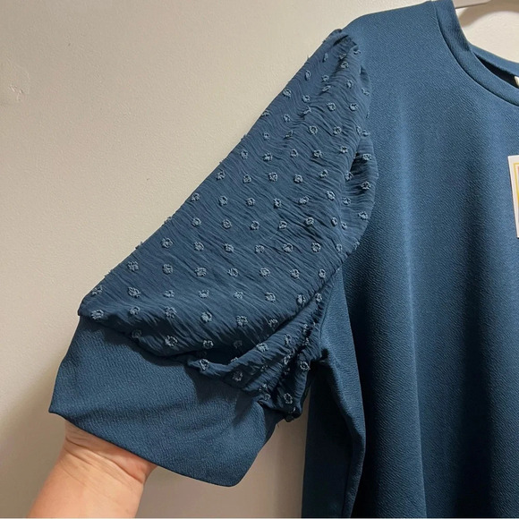 LuLaRoe Moriella Slate Blue Puff Sleeve Top - size 3XL - Picture 2 of 4